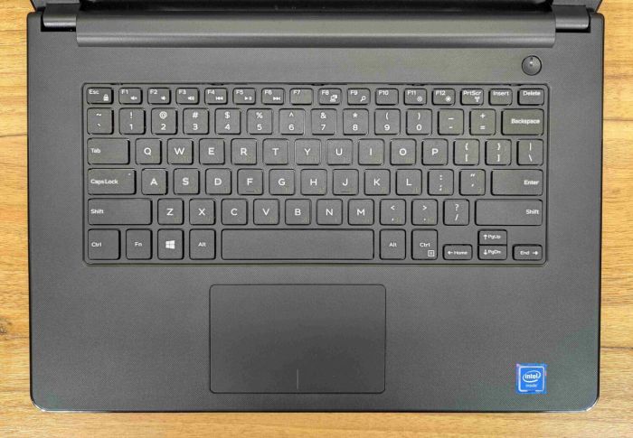 Ноутбук Dell Inspiron 14-3452 / 14" (1366x768) TN / Intel Celeron N3050 (2 ядра по 1.6 - 2.16 GHz) / 4 GB DDR3 / 32 GB SSD / Intel HD Graphics N3000 Series / WebCam / Windows 10 б/в - зображення 3