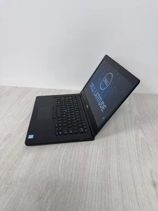 Ультрабук Б-клас Dell Latitude 5480 / 14" (1920x1080) IPS / Intel Core i7-7600U (2 (4) ядра по 2.8 - 3.9 GHz) / 8 GB DDR4 / 128 GB SSD M.2 / Intel HD Graphics 620 / WebCam б/в - зображення 5