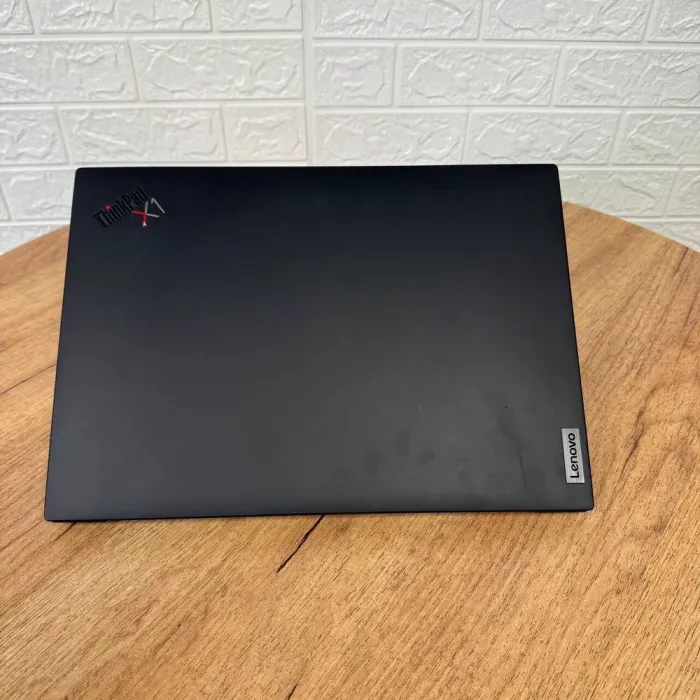 Ігровий ультрабук Б-клас Lenovo ThinkPad X1 Extreme Gen 5 / 16" (2560x1600) IPS / Intel Core i7-12700H (14 (20) ядер по 3.5 - 4.7 GHz) / 16 GB DDR5 / 512 GB SSD NVMe / nVidia GeForce RTX 3050 Ti, 4 GB GDDR6, 128-bit / WebCam б/в - зображення 3