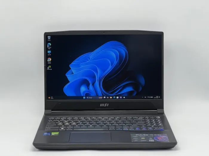 Ігровий ноутбук Б-класу MSI Pulse 15 B13VGK / 15,6" (1920x1080) IPS / Intel Core i7-13700H (14 (20) ядер по 2,4 - 5,0 ГГц) / 16 ГБ DDR5 / 512 ГБ SSD NVMe / nVidia GeForce RTX 4070, 8 ГБ GDDR6, 128-біт / Веб-камера б/в - зображення 2