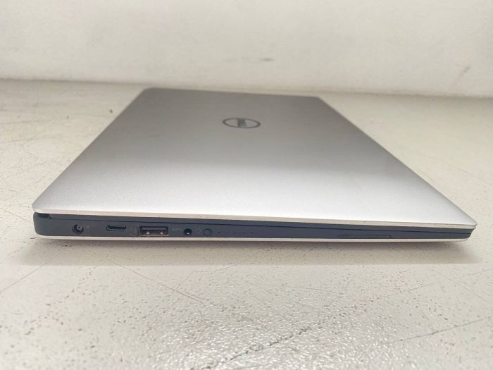 Ультрабук Б-клас Dell XPS 13 9360 / 13.3" (1920x1080) IPS / Intel Core i5-7200U (2 (4) ядра по 2.5 - 3.1 GHz) / 8 GB DDR3 / 256 GB SSD / Intel HD Graphics 620 / WebCam б/в - зображення 6