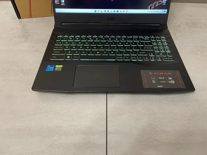 Ігровий ноутбук MSI Pulse GL66 11UCK-234US / 15.6" (1920x1080) IPS / Intel Core i5-11400H (6 (12) ядер по 4.5 GHz) / 16 GB DDR4 / 512 GB SSD M.2 / nVidia GeForce RTX 3050, 4 GB GDDR6, 128-bit / WebCam б/в - зображення 4