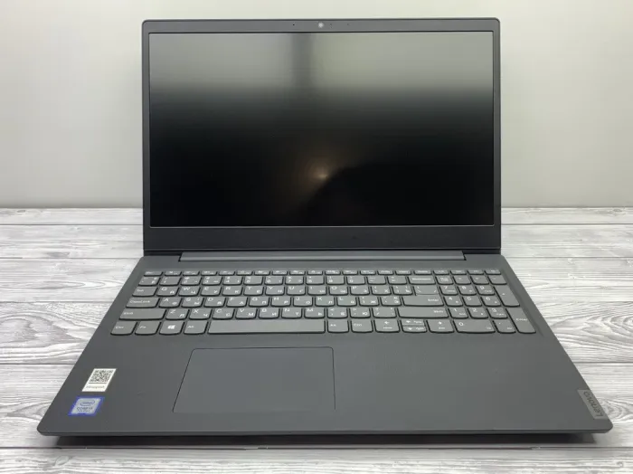 Ноутбук Б-клас Lenovo IdeaPad S145-15IKB / 15.6" (1920x1080) TN / Intel Core i3-7020U (2 (4) ядра по 2.3 GHz) / 8 GB DDR4 / 240 GB SSD / Intel UHD Graphics 620 / WebCam б/в - зображення 2