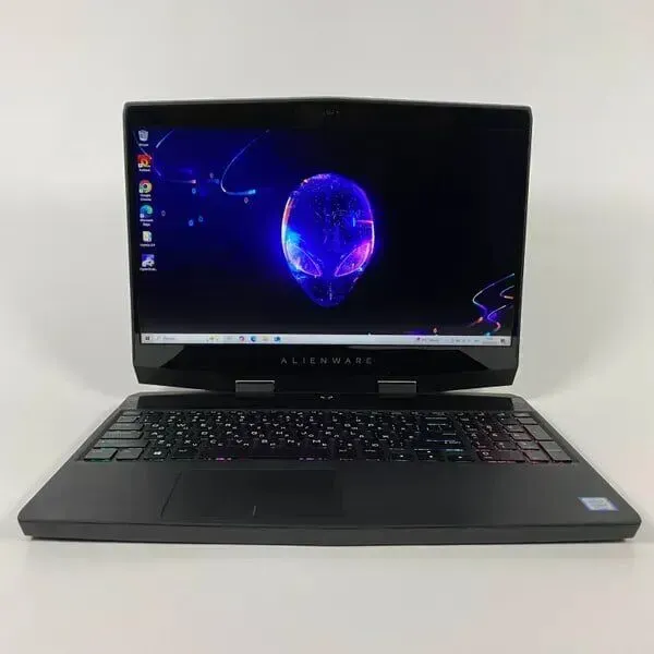 Ігровий ноутбук Б-клас Dell Alienware m15 / 15.6" (1920x1080) IPS / Intel Core i7-8750H (6 (12) ядер по 2.2 - 4.1 GHz) / 16 GB DDR4 / 512 GB SSD / nVidia GeForce GTX 1070 Max-Q, 8 GB GDDR5, 256-bit / WebCam / HDMI б/в - зображення 2