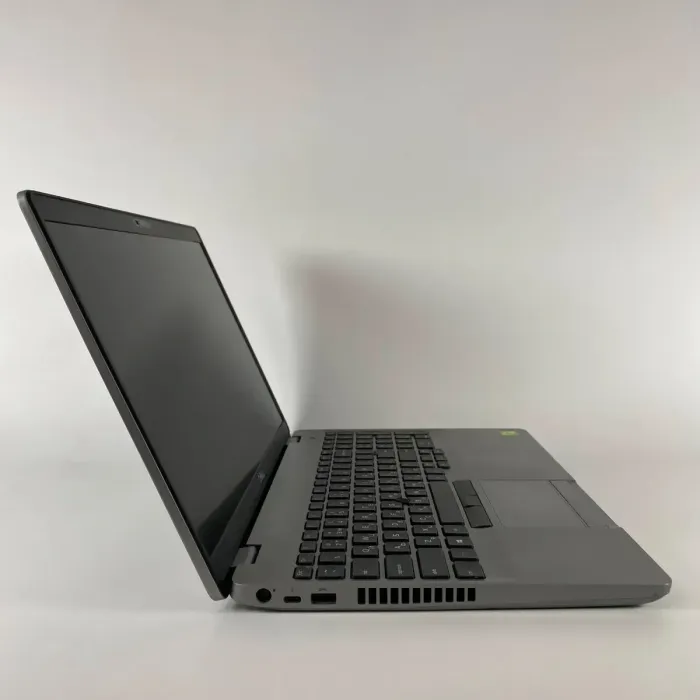 Ультрабук Dell Latitude 5511 / 15.6" (1920x1080) IPS / Intel Core i5-10400H (4 (8) ядра по 2.6 - 4.6 GHz) / 16 GB DDR4 / 256 GB SSD / nVidia GeForce MX250, 2 GB GDDR5, 64-bit / WebCam / SIM б/в - зображення 4