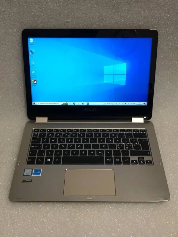 Ультрабук-трансформер Б-клас Asus VivoBook / 13.3'' IPS Touch / Core i5-6200U (2(4) ядра по 2.3-2.8 GHz) / 8GB DDR3 / 240GB SSD / HD Graphics 520 / WebCam / HDMI б/в - зображення 2