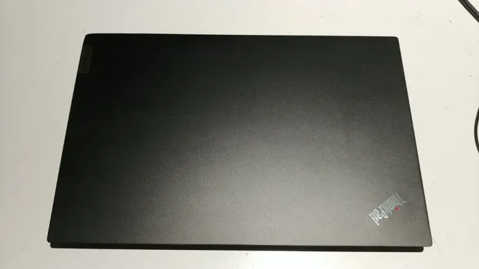 Ультрабук Б-клас Lenovo ThinkPad E15 Gen 2 / 15.6" (1920x1080) IPS / Intel Core i5-1135G7 (4 (8) ядра по 2.4 - 4.2 GHz) / 8 GB DDR4 / 256 GB SSD / Intel Iris Xe Graphics / WebCam б/в - зображення 12