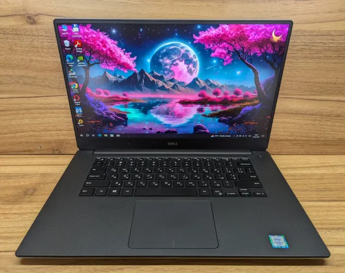 Ігровий ноутбук Dell XPS 15 9550 / 15.6" (1920x1080) IPS / Intel Core i7-6700HQ (4 (8) ядра по 2.6 - 3.5 GHz) / 16 GB DDR4 / 480 GB SSD / nVidia GeForce GTX 960M, 2 GB GDDR5, 128-bit / WebCam / HDMI / Windows 10 б/в - зображення 2