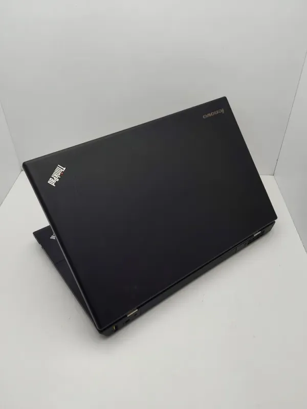Ноутбук Lenovo ThinkPad L520 / 15.6" (1366x768) TN / Intel Core i5-2520M (2 (4) ядра по 2.5 - 3.2 GHz) / 6 GB DDR3 / 650 GB HDD / Intel HD Graphics 3000 / WebCam б/в - зображення 6