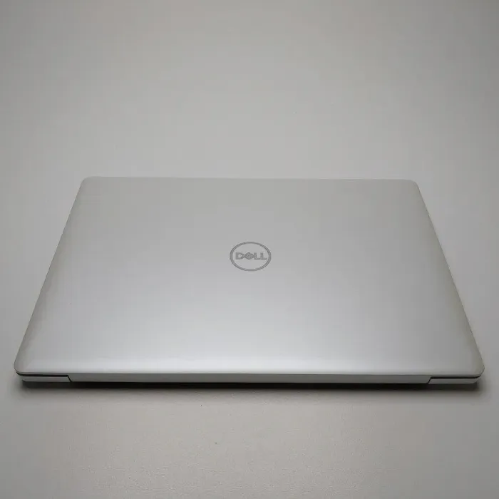 Ноутбук Dell Inspiron 3593 / 15.6" (1366x768) TN / Intel Core i5-1035G1 (4 (8) ядра по 1-3.6 GHz) / 8 GB DDR4 / 240 GB SSD / Intel UHD Graphics / WebCam / Win 10 Home б/в - зображення 3