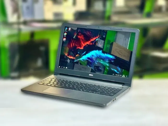 Ноутбук Б-клас Dell Inspiron 15 3552 / 15.6" (1366x768) TN / Intel Celeron N3060 (2 ядра по 1.6 - 2.48 GHz) / 4 GB DDR3 / 128 GB SSD / Intel HD Graphics / WebCam / Win 10 б/в - зображення 4