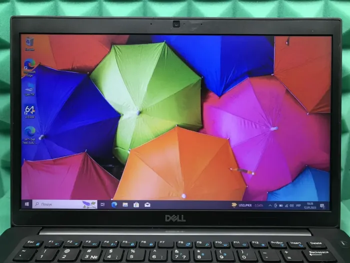 Ноутбук Б-клас Dell Latitude 7490 / 14" (1366x768) TN / Intel Core i5-8250U (4 (8) ядра по 1.6 - 3.4 GHz) / 8 GB DDR4 / 240 GB SSD M.2 / Intel UHD Graphics 620 / WebCam / USB 3.1 / HDMI / Windows 10 б/в - зображення 3