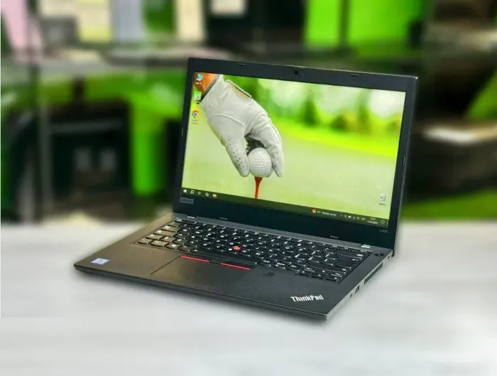 Ультрабук Б-клас Lenovo ThinkPad L490 / 14" (1920x1080) IPS / Intel Core i5-8265U (4 (8) ядра по 1.6 - 3.9 GHz) / 16 GB DDR4 / 512 GB SSD M.2 / Intel UHD Graphics / WebCam / Win 10 Pro б/в - зображення 4
