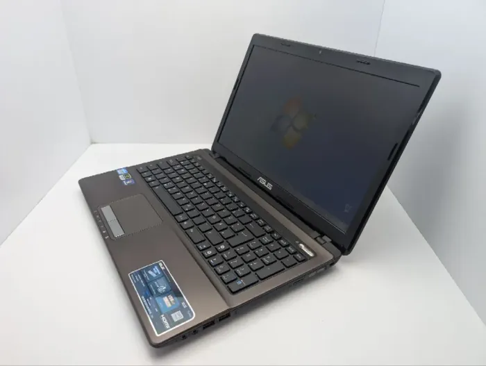 Ноутбук Asus A53S / 15.6" (1366x768) TN / Intel Core i5-2450M (2 (4) ядра по 2.5 - 3.1 GHz) / 8 GB DDR3 / 500 GB HDD / nVidia GeForce GT 630M, 1 GB GDDR5, 128-bit / WebCam / DVD-ROM б/в - зображення 7