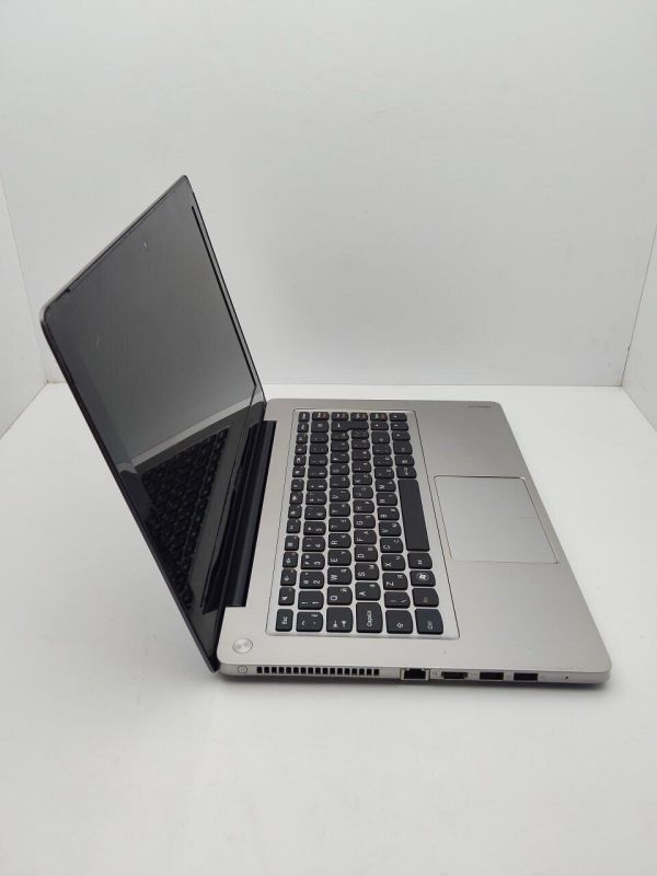 Ноутбук Lenovo IdeaPad U310 / 13.3" (1366x768) TN / Intel Core i3-2367M (2 (4) ядра по 1.4 GHz) / 8 GB DDR3 / 120 GB SSD / Intel HD Graphics 3000 / WebCam б/в - зображення 5