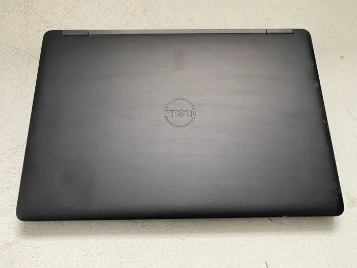 Ноутбук Dell Latitude E5550 / 15.6" (1920x1080) TN / Intel Core i5-5300U (2 (4) ядра по 2.3 - 2.9 GHz) / 8 GB DDR3 / 240 GB SSD / nVidia GeForce 830M, 2 GB GDDR3, 64-bit / WebCam б/в - зображення 7