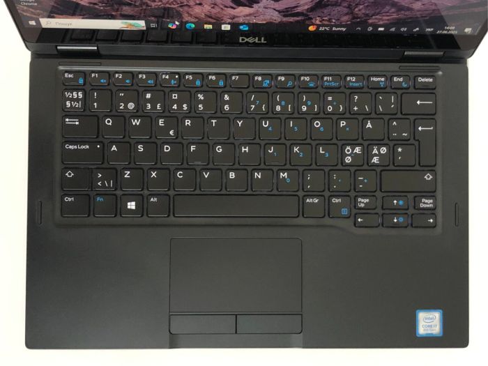 Ноутбук-трансформер Б-клас Dell Latitude 7390 2-in-1 / 13.3" (1920x1080) IPS Touch / Intel Core i7-8650U (4 (8) ядра по 1.9 - 4.2 GHz) / 16 GB DDR4 / 512 GB SSD / Intel UHD Graphics 620 / WebCam / Win 10 Pro б/в - зображення 8