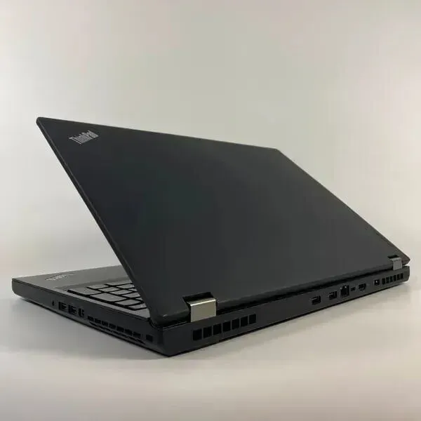 Мобільна робоча станція Lenovo ThinkPad P50 / 15.6" (1920x1080) IPS / Intel Xeon E3-1505M v5 (4 (8) ядра по 2.8 - 3.7 GHz) / 16 GB DDR4 / 512 GB SSD / nVidia Quadro M2000M, 4 GB GDDR5, 128-bit / WebCam / Fingerprint б/в - зображення 7