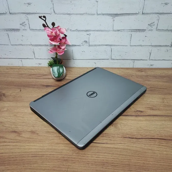 Ноутбук Б-клас Dell Latitude E5440 / 14" (1920x1080) TN / Intel Core i7-5600U (2 (4) ядра по 2.6 - 3.2 GHz) / 8 GB DDR3 / 128 GB SSD / Intel HD Graphics 5500 / WebCam / HDMI б/в - зображення 7