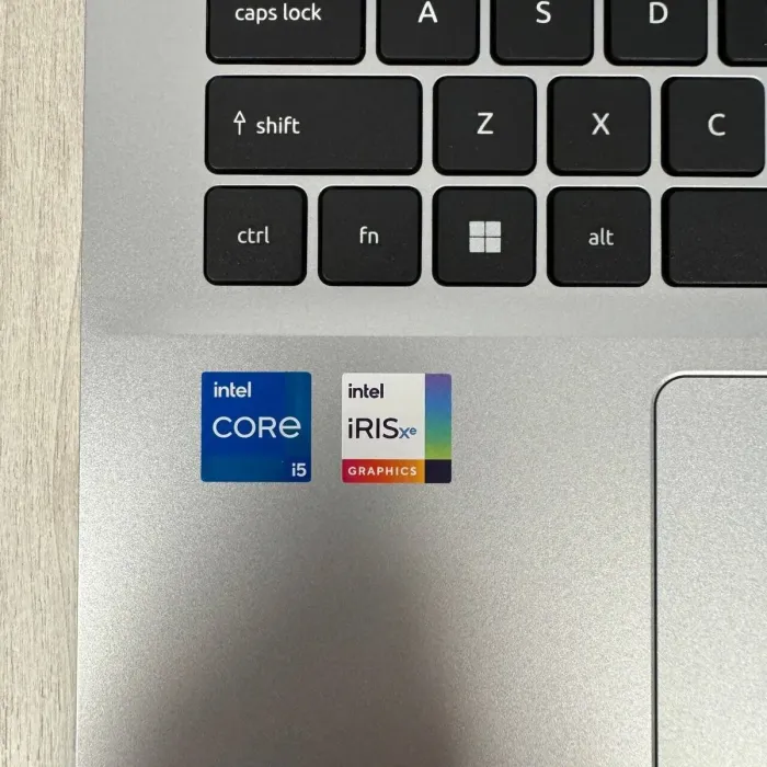 Ультрабук Acer Aspire 3 A315-59 / 15.6" (1920x1080) IPS / Intel Core i5-1235U (10 (12) ядер по 1.3 - 4.4 GHz) / 8 GB DDR4 / 256 GB SSD / Intel Iris Xe / WebCam б/в - зображення 6