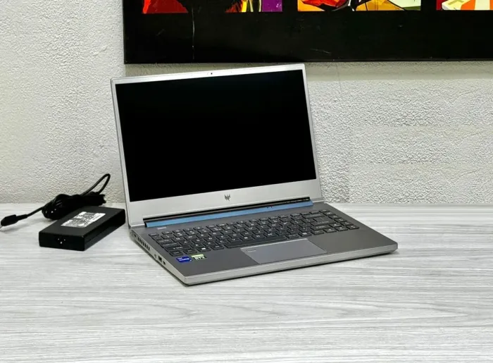 Ігровий ультрабук Acer Predator Triton 300 SE / 14" (1920x1080) IPS / Intel Core i7-11375H (4 (8) ядра по 3.0 - 5.0 GHz) / 16 GB DDR4 / 512 GB SSD M.2 / nVidia GeForce RTX 3050 Ti, 4 GB GDDR6, 128-bit / WebCam / Win 11 Pro б/в - зображення 3