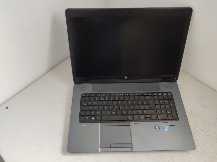 Мобільна робоча станція HP ZBook 17 G1 / 17.3" (1920x1080) TN / Intel Core i7-4900MQ (4 (8) ядра по 2.8 - 3.8 GHz) / 32 GB DDR3 / 256 GB SSD / nVidia Quadro K610M, 1 GB GDDR5, 64-bit / WebCam / DVD-ROM б/в - зображення 2