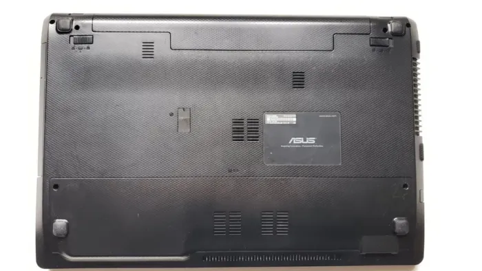 Ноутбук Asus K55Vm / 15.6" (1366x768) TN / Intel Core i3-3110M (2 (4) ядра по 2.4 GHz) / 8 GB DDR3 / 256 GB SSD / nVidia GeForce GT 630M, 2 GB GDDR5, 128-bit / WebCam б/в - зображення 7