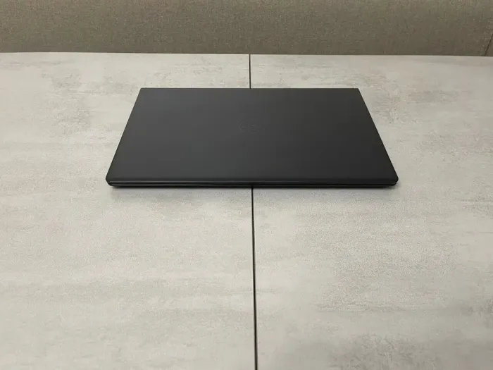 Ноутбук Dell Vostro 15 3510 / 15.6" (1920x1080) IPS / Intel Core i3-1115G4 (2 (4) ядра по 1.7 - 4.1 GHz) / 8 GB DDR4 / 256 GB SSD M.2 / Intel UHD Graphics / WebCam / HDMI б/в - зображення 8