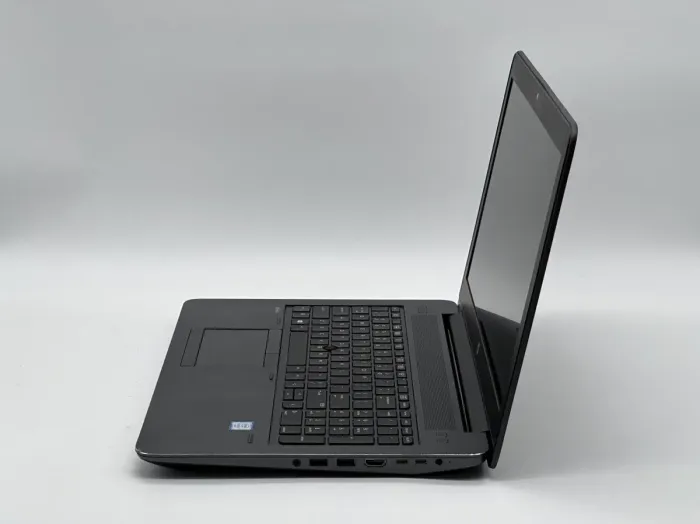 Мобільна робоча станція Б-клас HP ZBook 15 G3 / 15.6" (1920x1080) TN / Intel Core i7-6700HQ (4 (8) ядра по 2.6 - 3.5 GHz) / 16 GB DDR4 / 480 GB SSD / nVidia Quadro M1000M, 2 GB GDDR5, 128-bit / WebCam / HDMI б/в - зображення 3