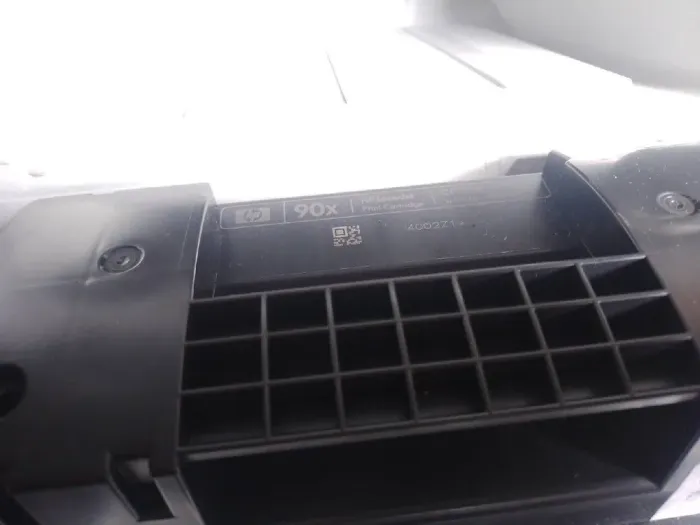 Принтер HP LaserJet Enterprise 600 M602 / Лазерний монохромний друк / 1200x1200 dpi / A4 / 50 стор/хв / USB 2.0, Ethernet б/в - зображення 3