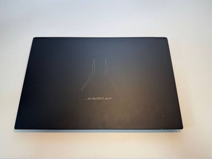 Ігровий ноутбук Б-класу Medion Erazer Beast X25-MD 63835 / 17,3" (1920x1080) IPS / AMD Ryzen 9 5900HX (8 (16) ядер по 3,3 - 4,6 ГГц) / 32 ГБ DDR4 / 2000 ГБ SSD NVMe / nVidia GeForce RTX 3080, 16 ГБ GDDR6, 256-біт / WebCam б/в - зображення 10