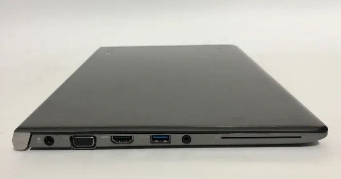 Ноутбук Б-клас Toshiba Portege Z30-C / 13.3" (1920x1080) IPS / Intel Core i5-6300U (2 (4) ядра по 2.4 - 3.0 GHz) / 8 GB DDR3 / 128 GB SSD / Intel HD Graphics 520 / WebCam / Win 10 Pro б/в - зображення 4