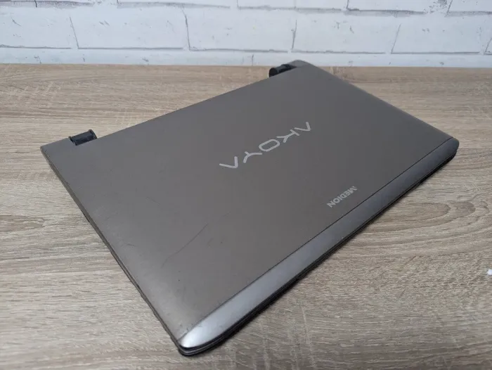 Ноутбук Б-клас Medion Akoya S621xT / 15.6" (1366x768) TN / Intel Core i3-4010U (2 (4) ядра по 1.7 GHz) / 8 GB DDR3 / 128 GB SSD / Intel HD Graphics 4400 / WebCam / Без АКБ б/в - зображення 8