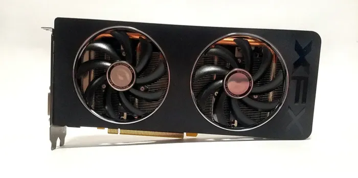 Дискретна відеокарта AMD Radeon R9 270X, 2 GB GDDR5, 256-bit / DisplayPort, DVI, HDMI б/в - зображення 2