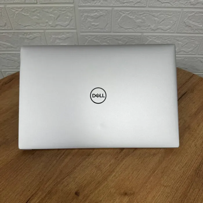 Ігровий ноутбук Б-клас Dell XPS 15 9520 / 15.6" (1920x1200) IPS / Intel Core i7-12700H (14 (20) ядер по 3.5 - 4.7 GHz) / 16 GB DDR4 / 512 GB SSD / nVidia GeForce RTX 3050, 4 GB GDDR6, 128-bit / WebCam б/в - зображення 3