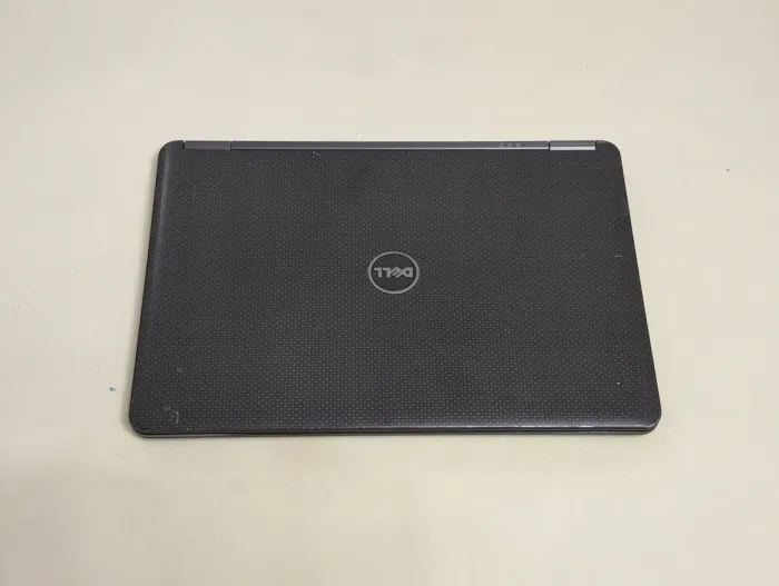 Ноутбук Dell Latitude E7440 / 14" (1920x1080) IPS Touch / Intel Core i7-4600U (2 (4) ядра по 2.1 - 3.3 GHz) / 8 GB DDR3 / 256 GB SSD / Intel HD Graphics 4400 / WebCam б/в - зображення 7