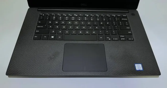 Ігровий ноутбук Dell XPS 15 7590 / 15.6" (3840x2160) IPS / Intel Core i7-9750H (6 (12) ядер по 2.6 - 4.5 GHz) / 32 GB DDR4 / 1000 GB SSD / nVidia GeForce GTX 1650, 4 GB GDDR5, 128-bit / WebCam б/в - зображення 3