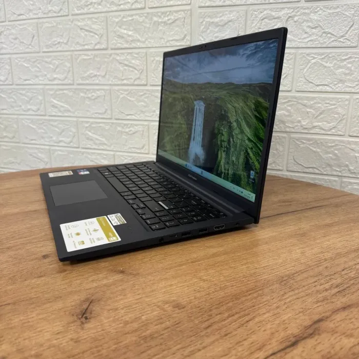 Ультрабук Asus Vivobook F1502ZA / 15.6" (1920x1080) IPS Touch / Intel Core i7-1255U (10 (12) ядер по 3.5 - 4.7 GHz) / 16 GB DDR4 / 512 GB SSD / Intel Iris Xe Graphics / WebCam б/в - зображення 5