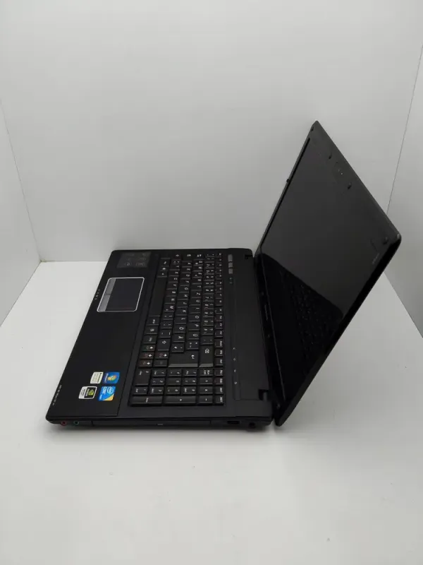 Ноутбук Lenovo G560 / 15.6" (1366x768) TN / Intel Core i5-480M (2 (4) ядра по 2.66 - 2.93 GHz) / 6 GB DDR3 / 500 GB HDD / nVidia GeForce 310M, 1 GB GDDR3, 64-bit / WebCam б/в - зображення 6