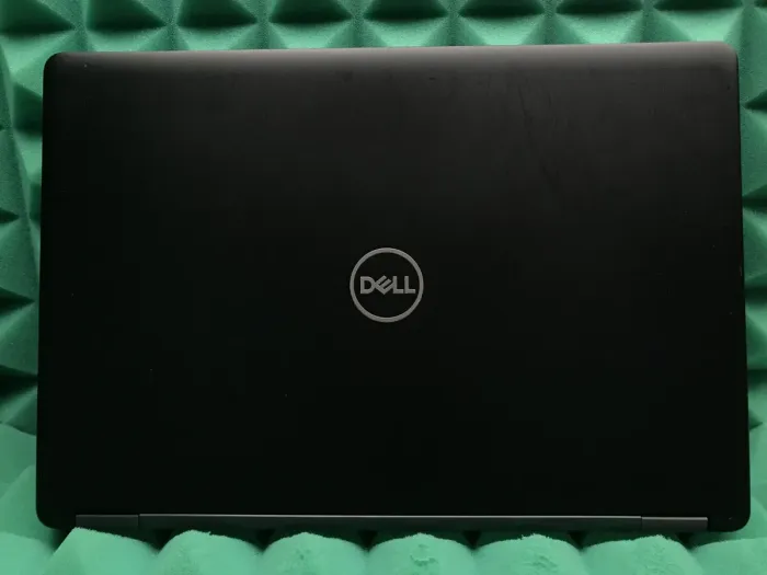 Ноутбук Б-клас Dell Latitude 5490 / 14" (1366x768) TN / Intel Core i5-7300U (2 (4) ядра по 2.6 - 3.5 GHz) / 4 GB DDR4 / 128 GB SSD / Intel HD Graphics 620 / WebCam / USB 3.1 / HDMI / Windows 10 б/в - зображення 5