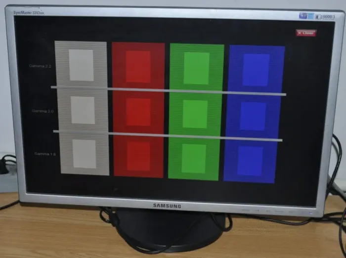 Монітор Samsung SyncMaster 2243WM / 22" (1680x1050) TN / VGA, DVI / Вбудовані колонки 1x 1W / VESA 100x100 б/в - зображення 8