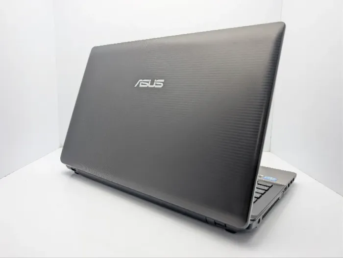 Ноутбук Asus K55 / 15.6" (1366x768) TN / Intel Core i3-3110M (2 (4) ядра по 2.4 GHz) / 8 GB DDR3 / 750 GB HDD / nVidia GeForce 610M, 2 GB GDDR3, 64-bit / WebCam / DVD-ROM б/в - зображення 8