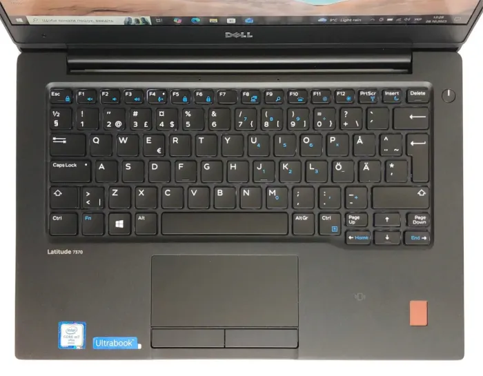 Ультрабук Б-клас Dell Latitude 7370 / 13.3" (1920x1080) IPS / Intel Core m7-6Y75 (2 (4) ядра по 1.2 - 3.1 GHz) / 8 GB DDR3 / 256 GB SSD / Intel HD Graphics 515 / WebCam / Win 10 Pro б/в - зображення 8