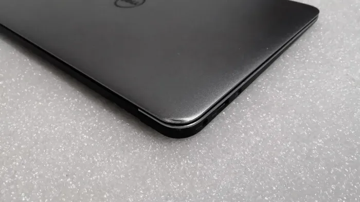 Ультрабук Б-клас Dell / 13.3" IPS / Core i5-3337U (2(4) ядра по 1.8-2.7 GHz) / 8GB DDR3 / 250GB SSD / HD Graphics 4000 / WebCam / Mini DisplayPort б/в - зображення 9