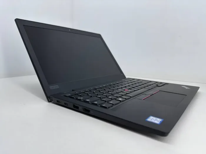 Ультрабук Lenovo ThinkPad L390 / 13.3" (1366x768) TN / Intel Core i5-8365U (4 (8) ядра по 1.6 - 4.1 GHz) / 8 GB DDR4 / 256 GB SSD / Intel UHD Graphics 620 / WebCam б/в - зображення 4
