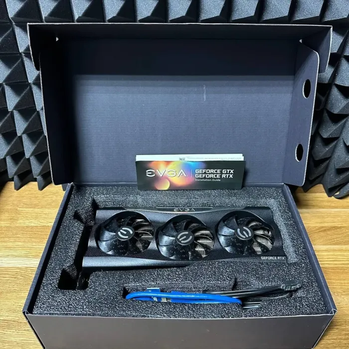 Дискретна відеокарта EVGA GeForce RTX 3090, 24 GB GDDR6X, 384-bit / HDMI, DisplayPort б/в - зображення 8