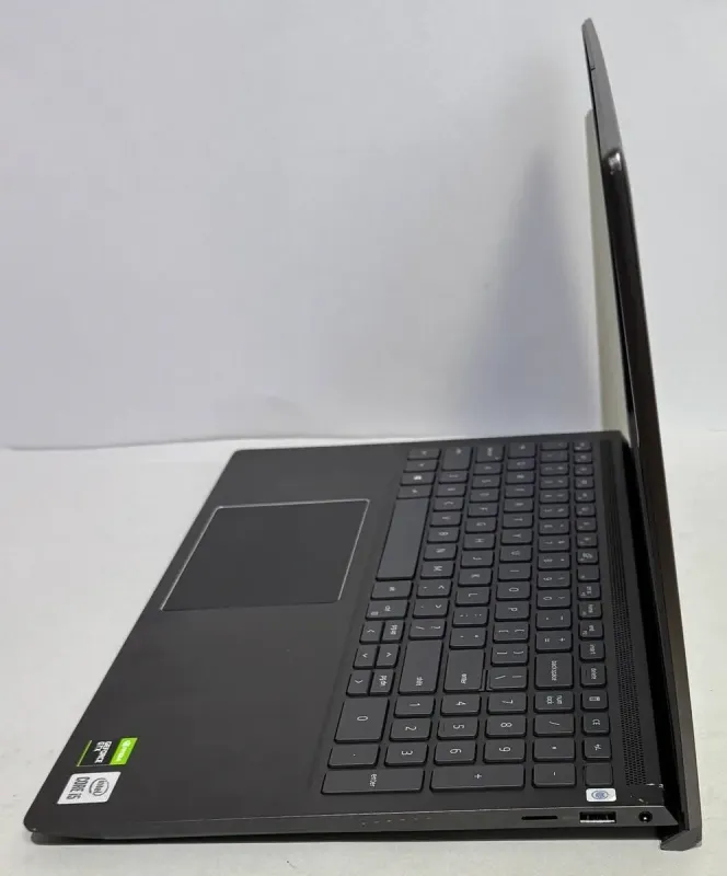 Ігровий ноутбук Dell Vostro 7500 / 15,6" (1920x1080) IPS / Intel Core i5-10300H (4 (8) ядра по 2,5 - 4,5 ГГц) / 16 ГБ DDR4 / 256 ГБ SSD + 256 ГБ SSD / nVidia GeForce GTX 1650, 4 ГБ GDDR5, 128-біт / Веб-камера б/в - зображення 7
