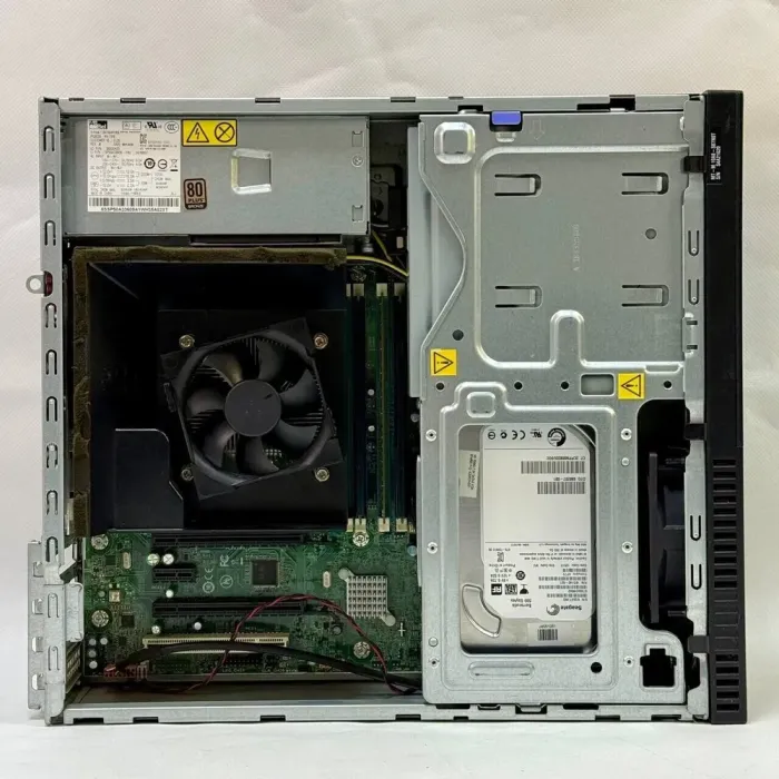 Неттоп Lenovo ThinkCentre M93p Tiny USFF / Intel Core i3-4130 (2 (4) ядра по 3.4 GHz) / 8 GB DDR3 / 120 GB SSD / Intel HD Graphics 4400 / DVD-ROM б/в - зображення 5