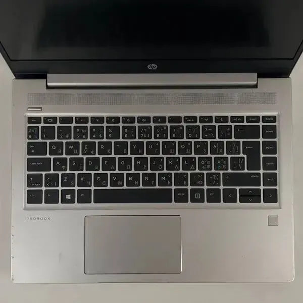 Ноутбук Б-клас HP ProBook 440 G6 / 14" (1366x768) TN / Intel Core i3-8145U (2 (4) ядра по 2.1 - 3.9 GHz) / 8 GB DDR4 / 128 GB SSD / Intel UHD Graphics / WebCam / TouchID б/в - зображення 4