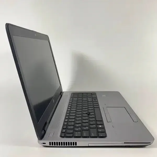 Ноутбук HP ProBook 650 G2 / 15.6" (1920x1080) TN / Intel Core i5-6200U (2 (4) ядра по 2.3 - 2.8 GHz) / 16 GB DDR4 / 250 GB SSD / Intel HD Graphics 520 / WebCam / Fingerprint б/в - зображення 11